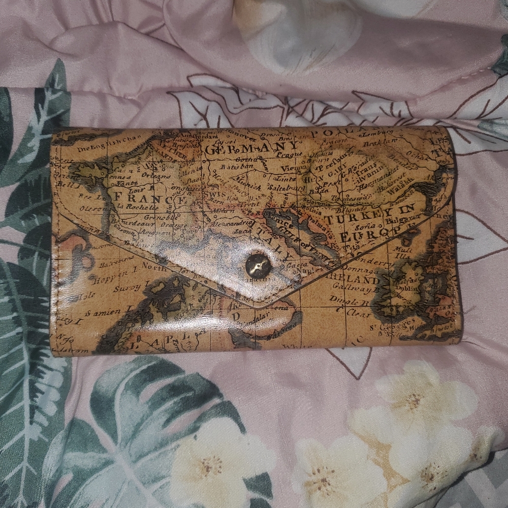 Patricia Nash Map Wallet